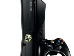 Xbox 360 slim 4gb Foto