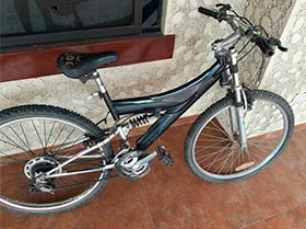 bicicleta montañera Foto