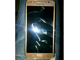 Samsung Galaxy j5 DORADO Foto