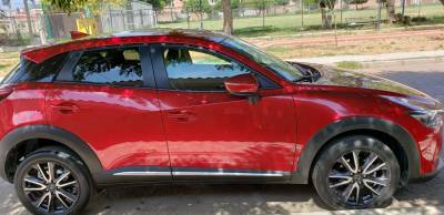 Auto: Mazda CX3, año 2018, version FULL FULL Foto