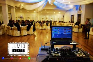 AMPLIFICACIÓN, SONIDO Y LUCES Foto