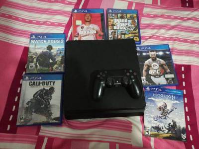 Vendo Ps4 En Buen Estado De 1 Tb Con Con Cables Y Todos Los Foto