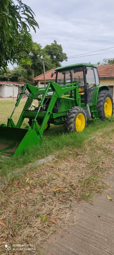 Vendo tractor jhon deere mo Foto