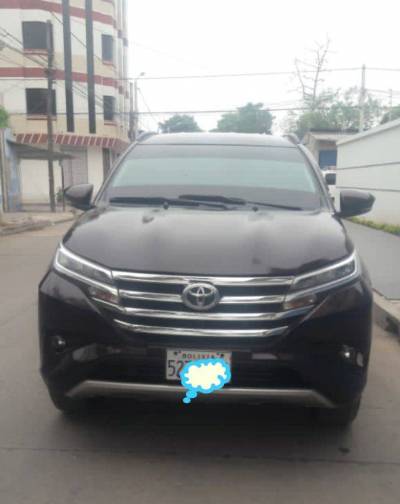 toyota rush 2019... Foto