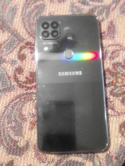 Compro pantalla para Samsung A42 clon ur Foto