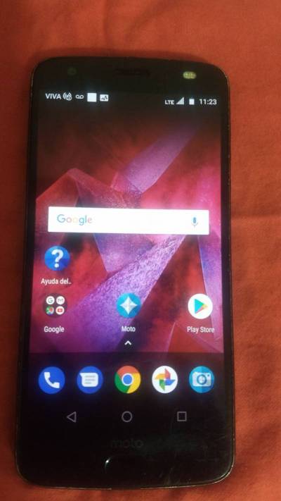 Celular Motorola Z2 force Foto