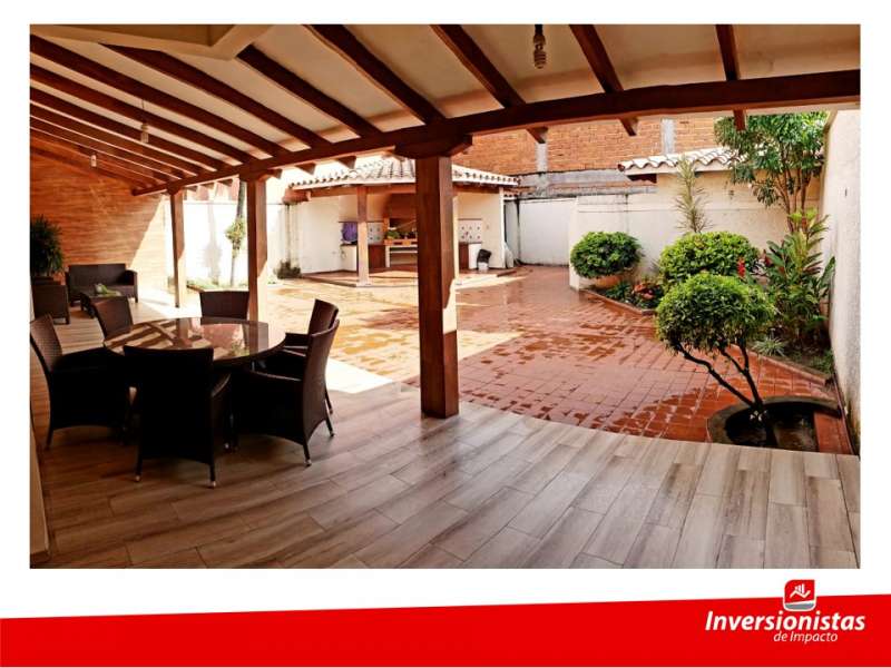 Espectacular casa en venta en una inmejorable ubicación Foto